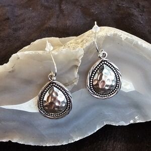 💥4 for $25💥 Silvertone Tear Drop Earrings